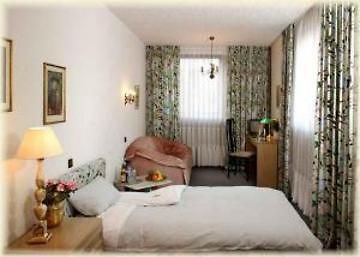 Tiptop Hotel Am Schoenen Brunnen Nürnberg Exteriör bild
